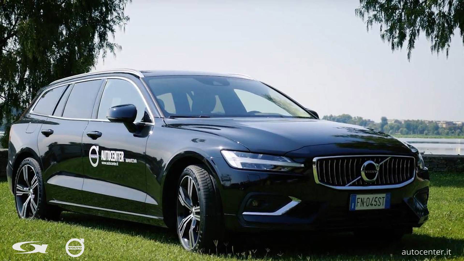 Autocenter <br>Nuova Volvo V60