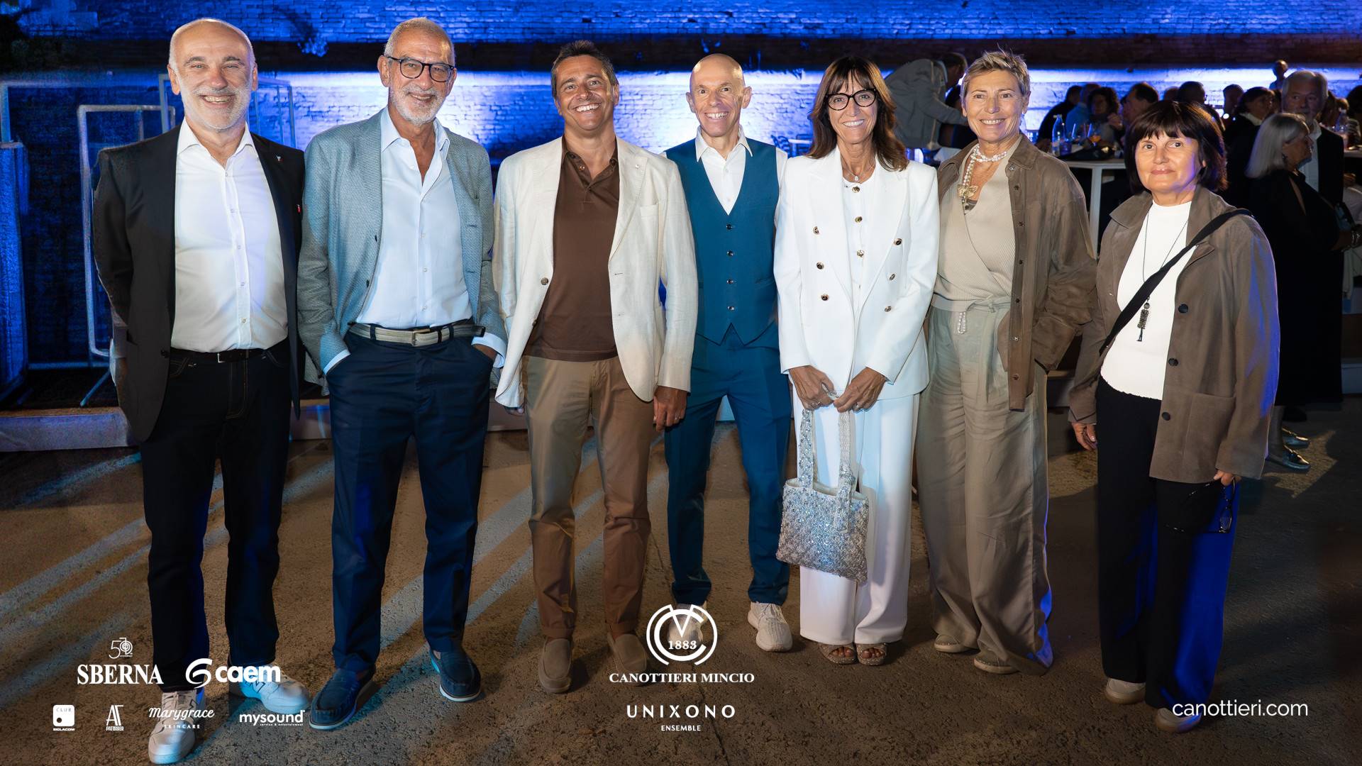 Canottieri Mincio . Unixono<br>Elena Camo: Le Grandi Voci Pop